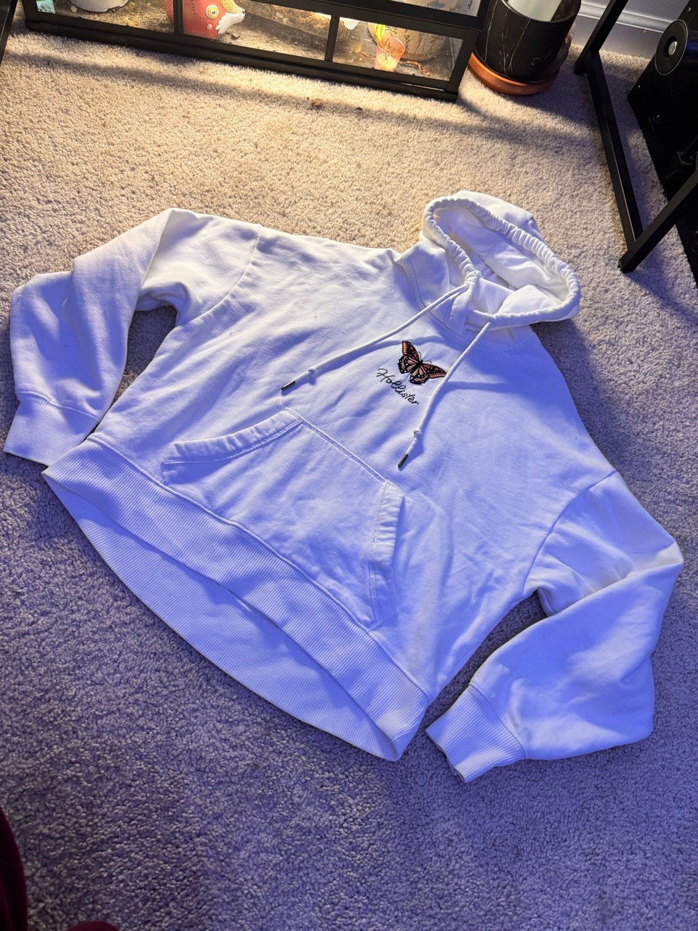 Hollister Women’s White Butterfly Embroidered Sweatshirt